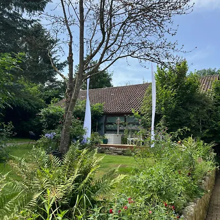 Ferieninrosengarten - Erdgeschoss Sued Apartman Rosengarten (Baden-Wurttemberg)