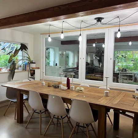 Ferieninrosengarten - Erdgeschoss Sued *