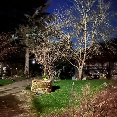 Ferieninrosengarten - Erdgeschoss Sued Apartman Rosengarten (Baden-Wurttemberg)