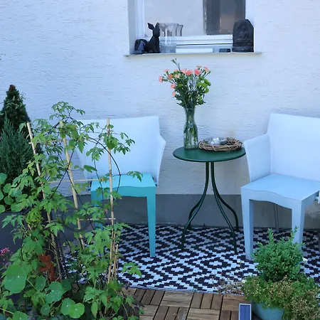 Ferieninrosengarten - Erdgeschoss Sued *